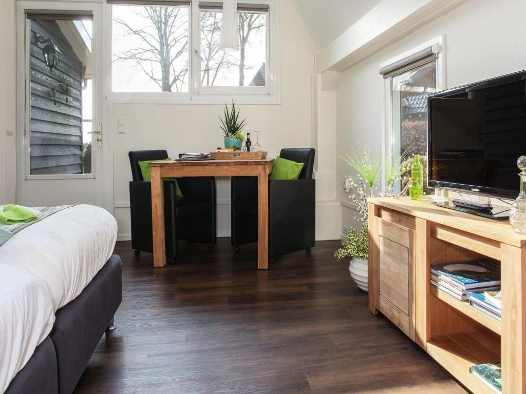 Bed and Breakfast Rheezerstee Экстерьер фото