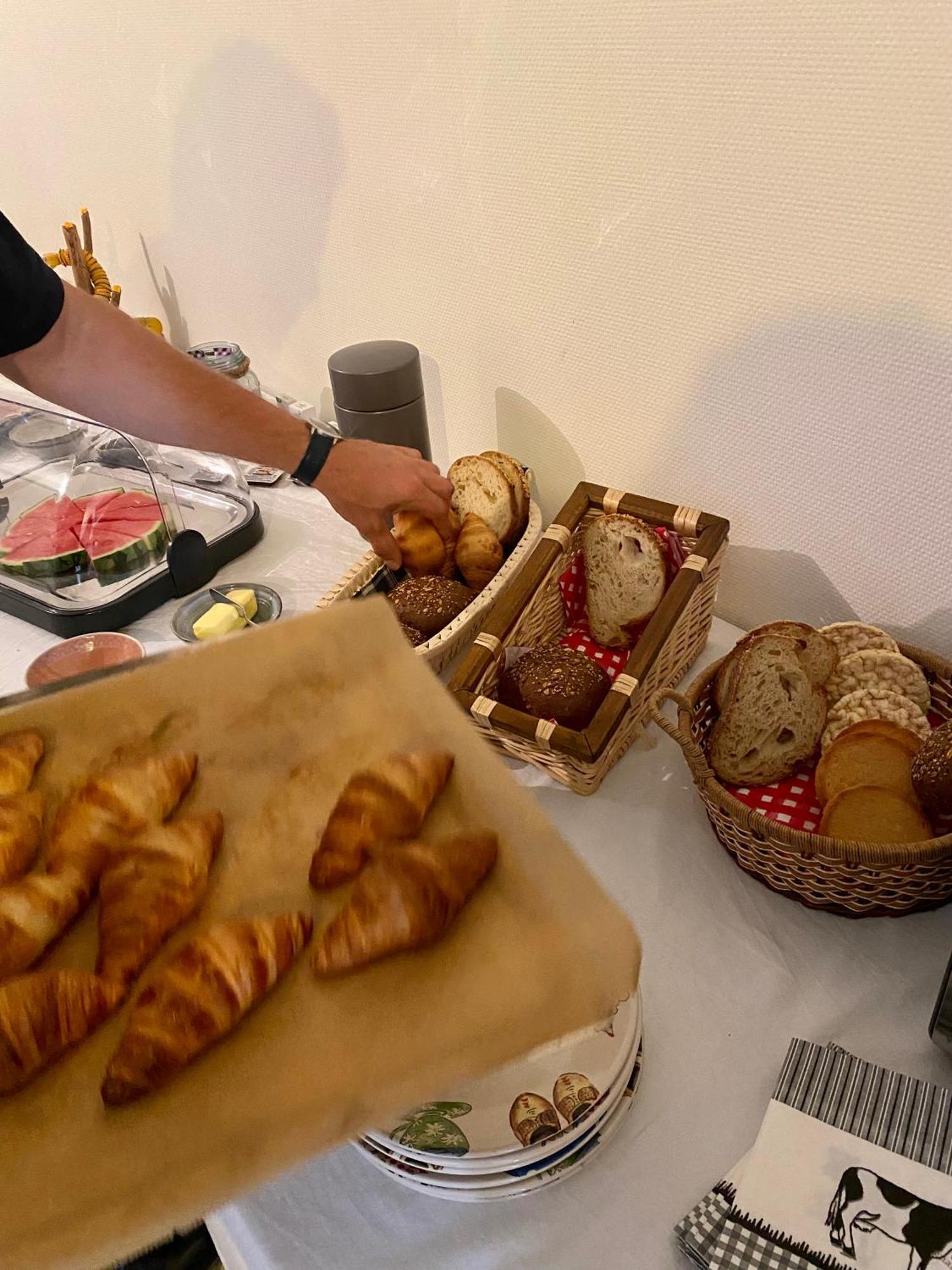 Bed and Breakfast Rheezerstee Экстерьер фото