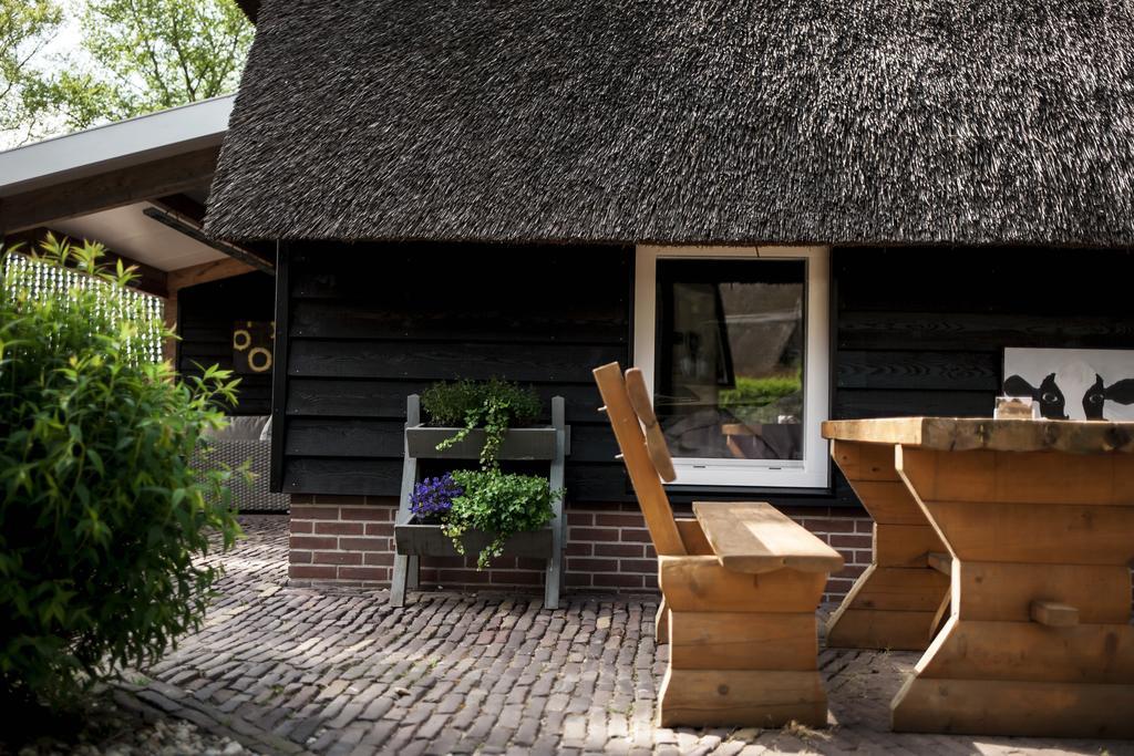 Bed and Breakfast Rheezerstee Экстерьер фото