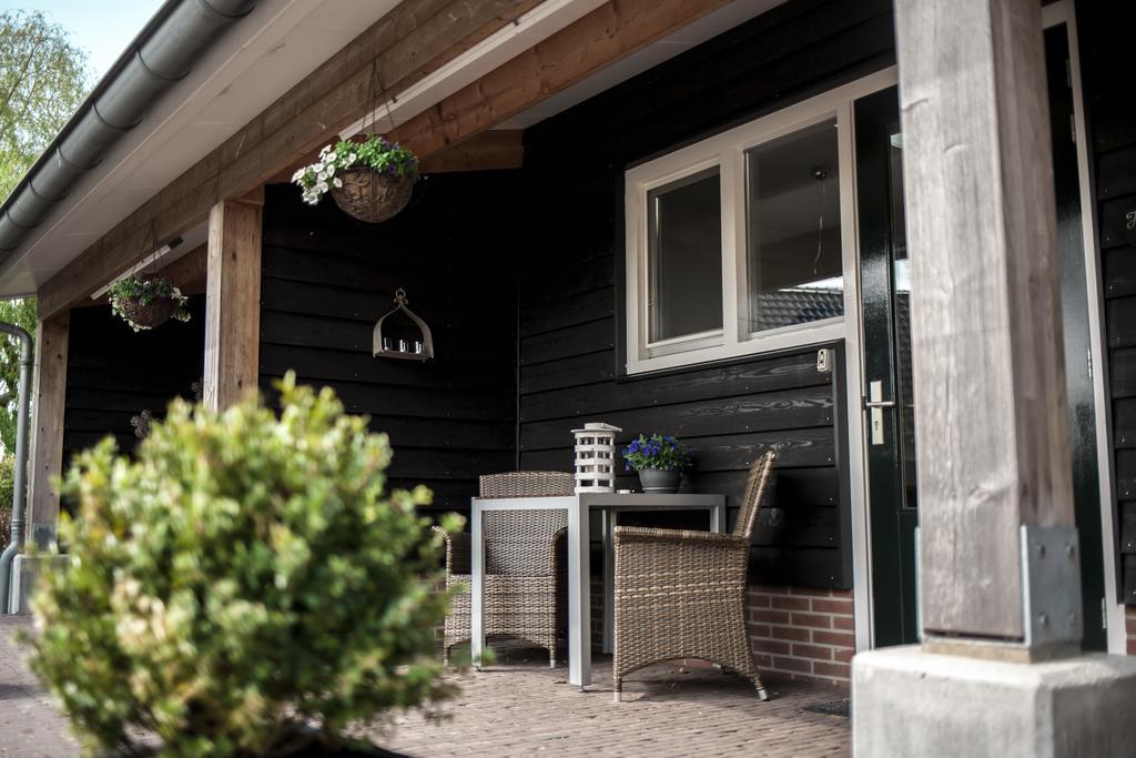 Bed and Breakfast Rheezerstee Экстерьер фото